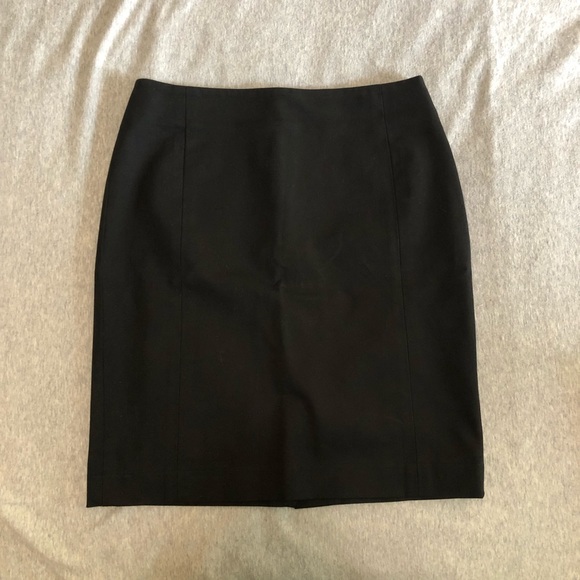 Banana Republic Black Pencil Skirt Size 2 - Picture 1 of 2